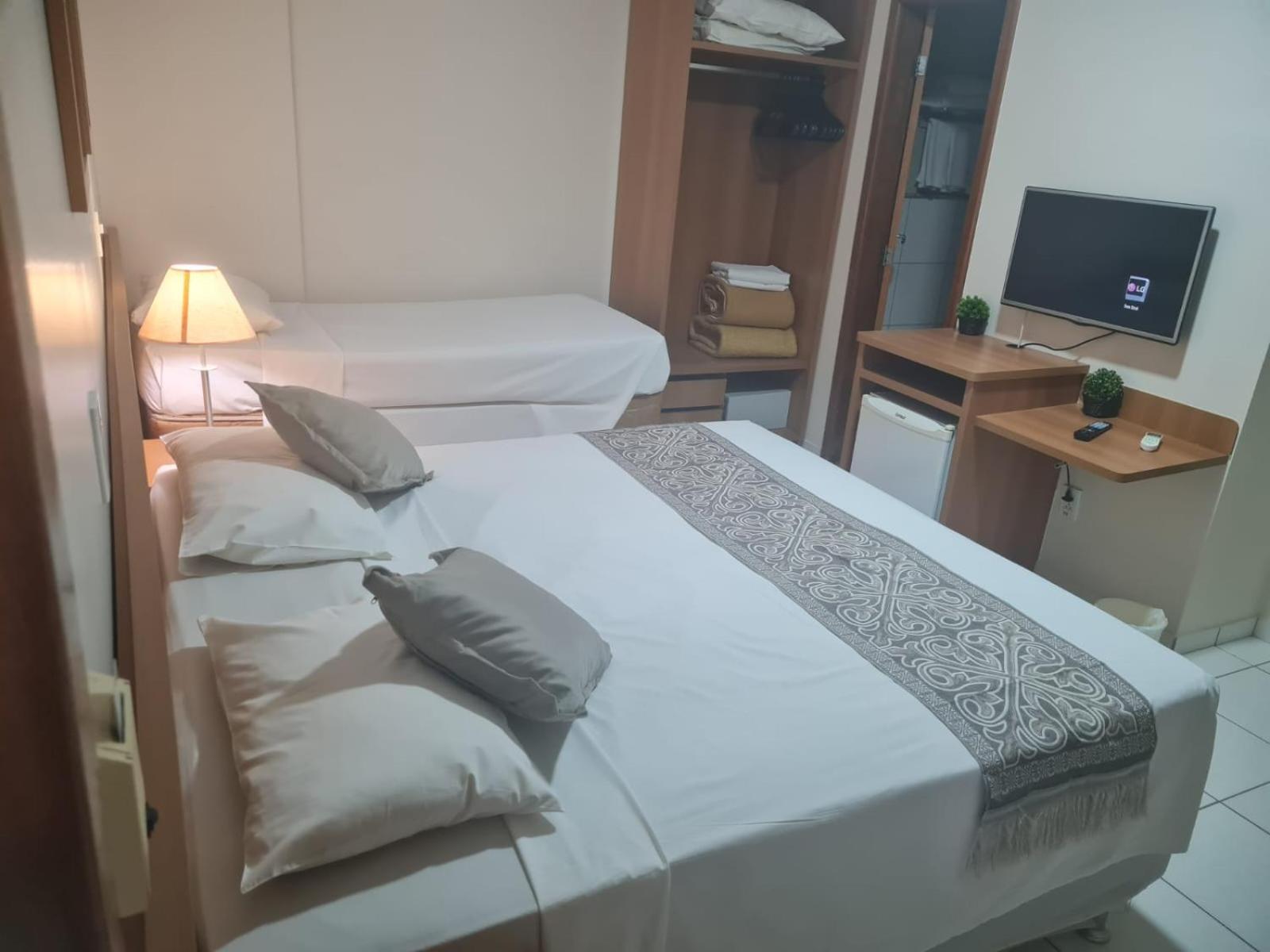 Aparthotel Golden Dolphin - Grand & Express - - Com Tv A Cabo - Aguas Termais 3*